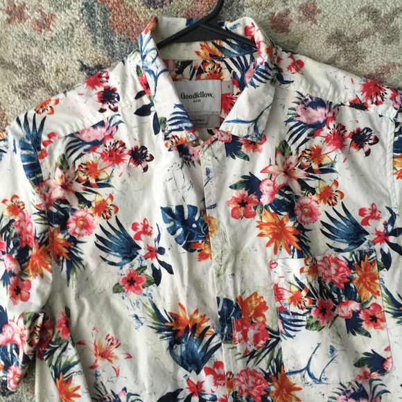 Goodfellows Hawaiian Shirt - Picture 2 of 3